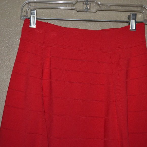 $490 Sz S Yigal Azrouel Red Milan Bandage Knee Length Flare A Line Skirt - Picture 2 of 5